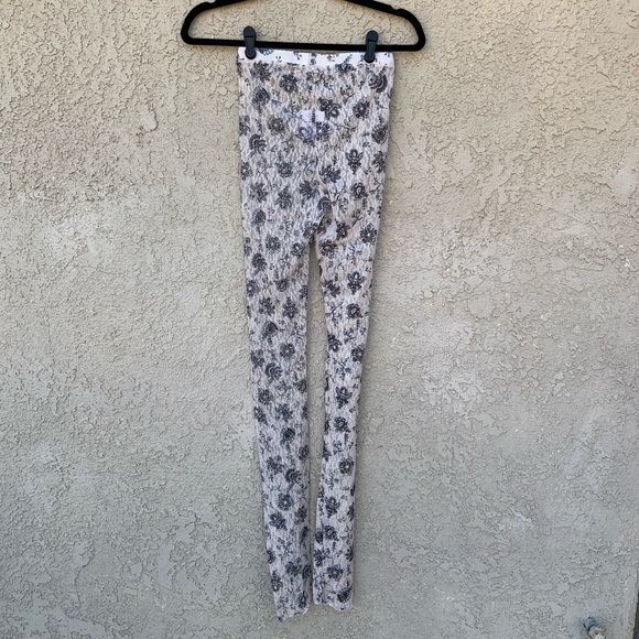 NWT Free People Layered In Lace Leggings - Picture 5 of 7